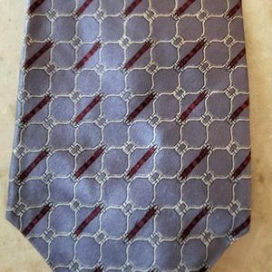 Bill Blass 100% Silk Vintage Tie Chain & Buckle Design